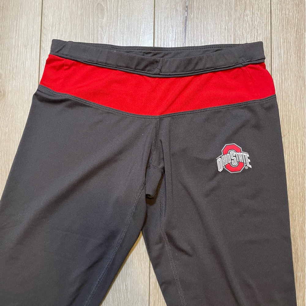 Iconic Ohio State Buckeyes Athleisure Capri Leggings Women’s Size Small - Picture 7 of 7